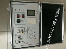 异频介质损耗测试仪